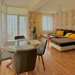 Beachfront Havana סבטי ולאס
