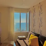 Beachfront Havana דירה *