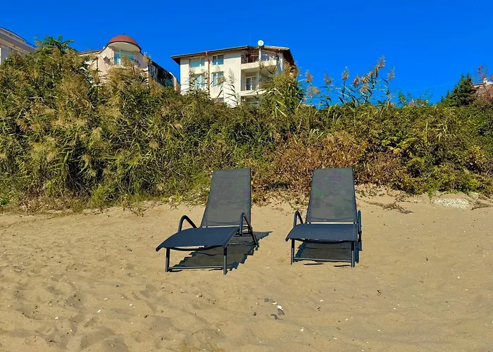 Beachfront Havana Daire *