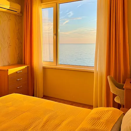 Apartment Beachfront Havana Sweti Wlas