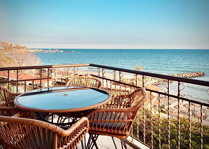 Beachfront Havana Апартамент